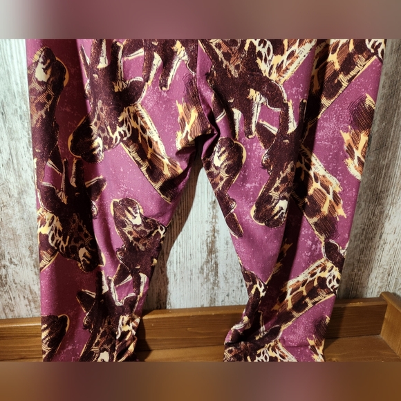 LuLaRoe Animal Print Leggings in Purple and Brown - Picture 4 of 6